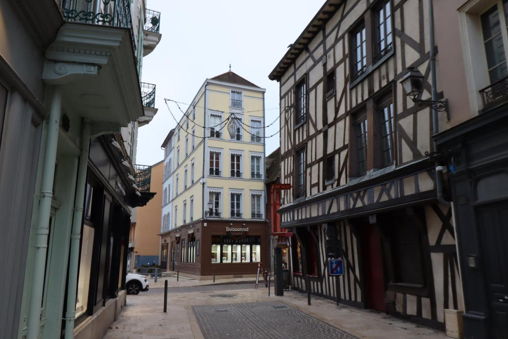 Le Pithou - Votre Pied A Terre Equipe En *