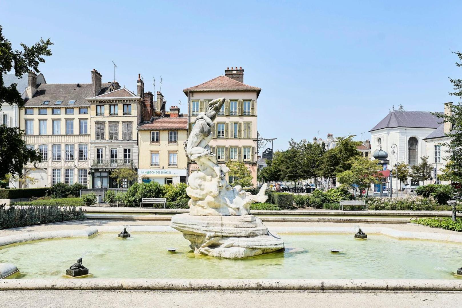 Le Pithou - Votre Pied A Terre Equipe En 5 Apartment *