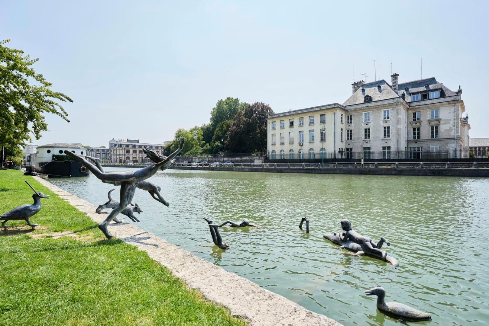 Apartment Le Pithou - Votre Pied A Terre Equipe En 5 *