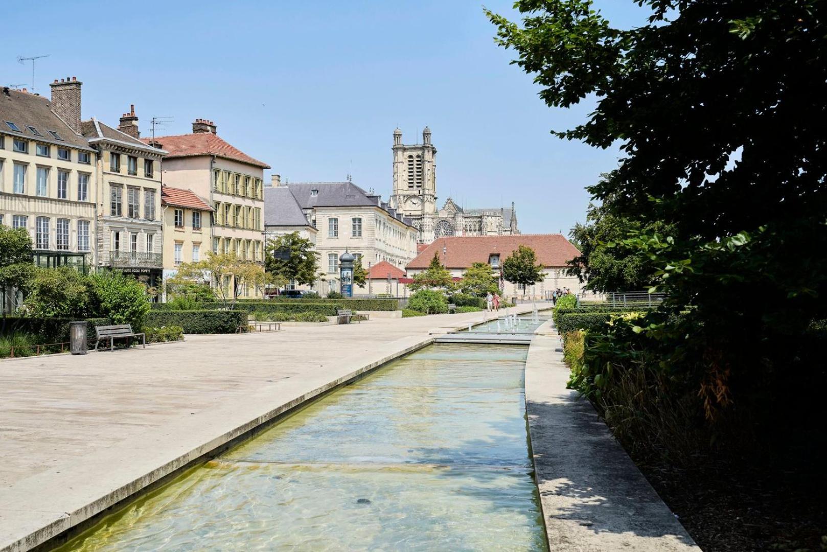 Le Pithou - Votre Pied A Terre Equipe En 5 *